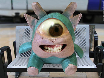 Smiling Cyclops, seat, smiling, creature, cyclops HD wallpaper