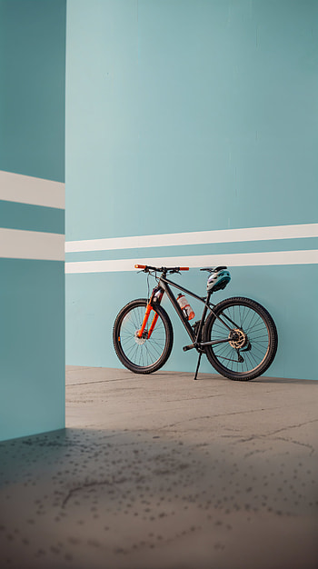 Vibrant Bike for Your , bike, helmet, urban HD phone wallpaper