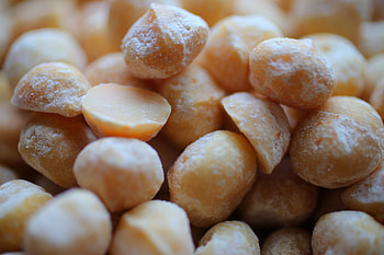 Macadamia boom, South Africa's success, Chinese market, Economic growth HD wallpaper