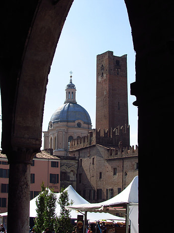 Best travel tips, Exploring Mantova, Hidden gems, Italian charm HD phone wallpaper