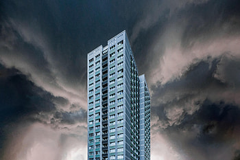 Clouds, Skyscraper, Building, Miscellanea, Miscellaneous, Mainly Cloudy, Overcast, Facade HD wallpaper