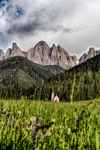 Nature, Grass, Mountains, Italy, Structure, Field HD phone wallpaper