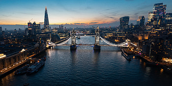 London Cityscape with Tower Bridge and Skyscrapers at Dusk, cityscape, London, Tower Bridge, bridge, skyscraper HD wallpaper