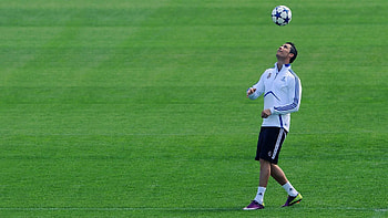 Cristiano Ronaldo | Stunning Pics of Cristiano Ronaldo HD wallpaper