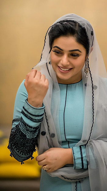 Poorna kasim, shamana kasim, telugu HD phone wallpaper