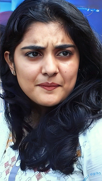 Nivetha Thomas, malayalam actress HD phone wallpaper