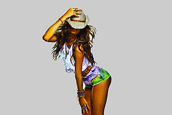 Cowgirl Pose. ., style, cowgirl, fun, brunettes, cutoffs, fashion, daisy dukes, girls, women, models, western, hats, female HD wallpaper