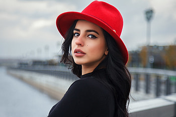 Girl model, beautiful, long hair, red hat HD wallpaper
