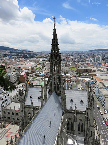 The centre of the earth, Quito Ecuador, Luckytrisarahtops HD phone wallpaper