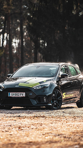 High-resolution , Striking design, Unleashed power, Distinctive presence HD phone wallpaper