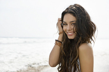 Vanessa Hudgens, Top backgrounds HD wallpaper