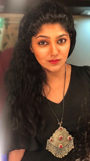 Samyukta hornad, kannada actress, activist, beautiful HD phone wallpaper