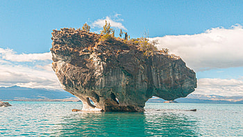 Marble Caves, Rio Ibanez, Chile, trees, sea, sky, rocks, clouds HD wallpaper