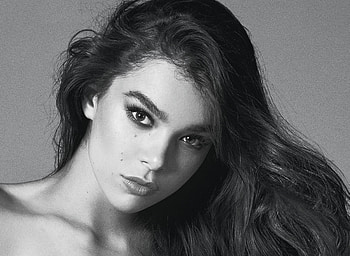 Hailee Steinfeld Marie Claire 2018 Monochrome, hailee-steinfeld, celebrities, girls, music, monochrome, black-and-white HD wallpaper