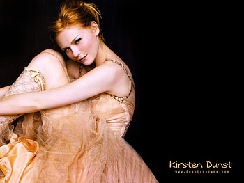 Kirsten Dunst, pretty dress, smile, cute, red hair, actress, female HD wallpaper