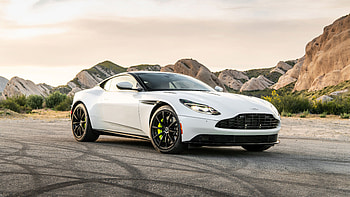 Aston Martin DB11 AMR HD wallpaper