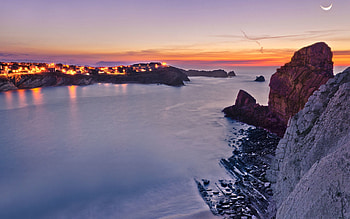 Nature, Sunset, Pebble, Sky, Sea, Twilight, Moon, City, Lights, Rocks, Coast, Dusk HD wallpaper