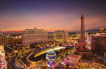 Las Vegas Skyline, Unbeatable city break, Affordable travel deals, Luxury hotels HD wallpaper