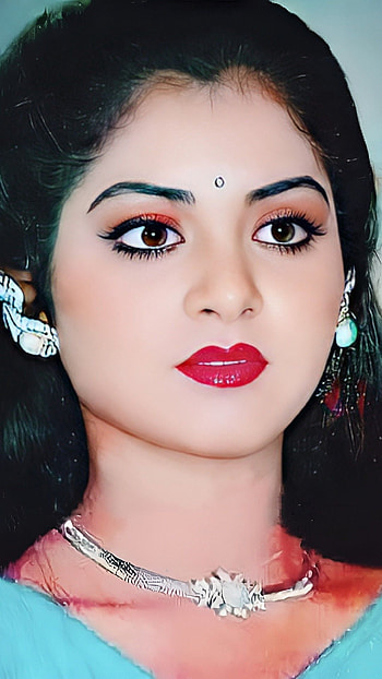 Divya Bharti, bollywood actress HD phone wallpaper