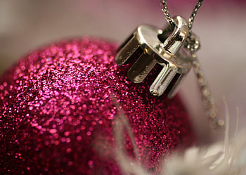 Christmas Glitter, winter, purple, decoration, holiday, christmas ball, glitter, christmas, macro HD wallpaper