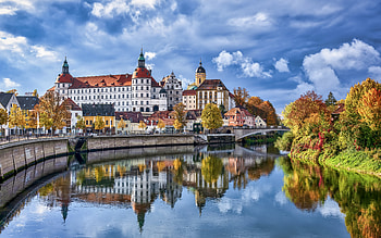 Neuburg an der Donau, morning, Schloss Neuburg, sunrise, beautiful city, Neuburg-Schrobenhausen, Bayern, Germany HD wallpaper