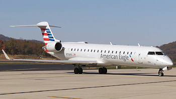 American Eagle Airlines, CRJ 700 aircraft, Infinite Flight community, Aircraft features HD wallpaper