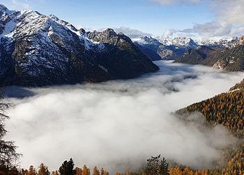 Stunning view in Italy, fog, valley, autumn, trees, sky, alps HD wallpaper
