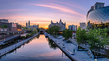 Canada, Boat, Sunrise, Town, Modern, Tree, Skyscraper, Cityscape, Urban, Summer, House, Spring, Canal, Clouds, Sky, River, Sunset, History, Water, Park, Quebec, City, Building, Old HD wallpaper