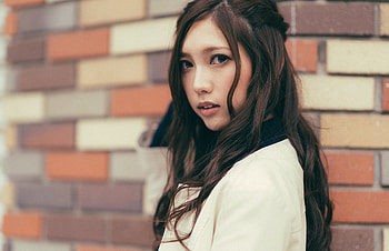 : Serene Urban Woman Portrait, woman, asian HD wallpaper