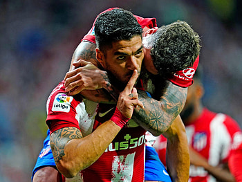 Luis Suarez, Simeone's thoughts, Football speculation, Athlete's future HD wallpaper
