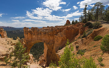 Rocky bridge in Bryce Canyon, Stunning nature, , Beautiful scenery HD wallpaper