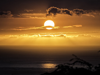 Beach Sunset,Hawaii, horizon, hawaii, beach, clouds, nature, sky, sun, sunset, ocean HD wallpaper