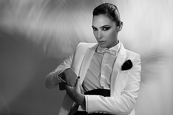 Gal Gadot Bow Tie , gal-gadot, celebrities, girls, monochrome, black-and-white HD wallpaper