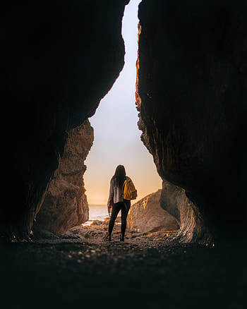 Sunset, Miscellanea, Miscellaneous, Girl, Loneliness, Cave HD phone wallpaper