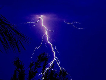 You Look Good in Blue, blue, lightning, thunder, sky HD wallpaper