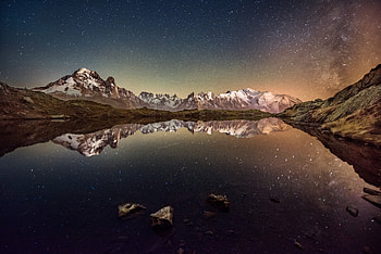 Lake Mountain Reflection, star, Lake, sky, Reflection, Night, water, Mountain HD wallpaper