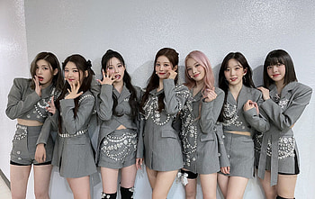 Nmixx K-pop fashion, Girl group, Kpop girls, Twitter update HD wallpaper