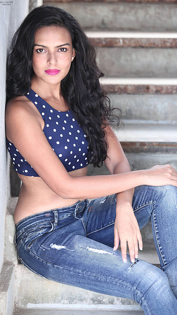 Badita bag, bollywood actress, model HD phone wallpaper