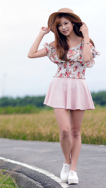 Charming Asian Model in Floral Skirt and Hat – Perfect , brunette, depth of field, skirt, hat, model, woman, asian HD phone wallpaper