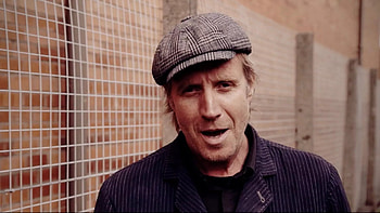Rhys Ifans, Tackling homelessness, Social issue, Advocacy HD wallpaper