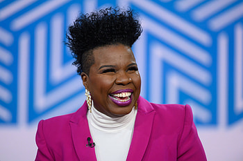 Leslie Jones Movies, Post-Olympics commentary, NBC error resolved, The New York Times HD wallpaper