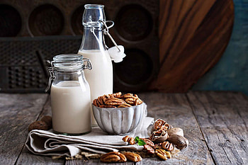 Unconventional pecan uses, Thinking outside the shell, Versatile ingredient, Culinary creativity HD wallpaper