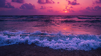 Magical sunset seascape, Captivating colors, Serene ocean view, Nature's heavenly masterpiece HD wallpaper