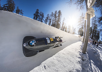 Olympia Bob Run St. Moritz HD wallpaper