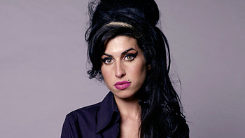 Amy Winehouse, , Stunning background, Captivating HD wallpaper