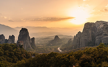 Sunset in Meteora, Greece, mountains, rocks, sunset, Greece HD wallpaper
