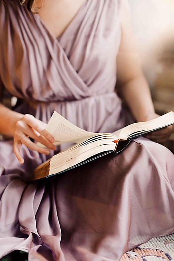 Hand, Miscellanea, Miscellaneous, Girl, Book, Reading, Dress HD phone wallpaper