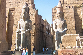 Luxor, Egypt, Luxor Temple, Architectural marvels, Historical treasures HD wallpaper
