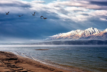 Snowy Peaks, landscape, lakes, sand, sunrise HD wallpaper