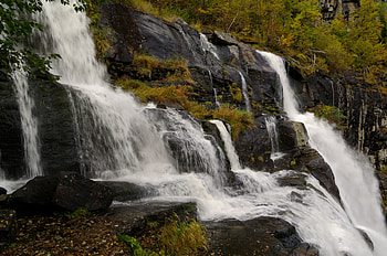 Nature, Grass, Stones, Rocks, Waterfall, Flow, Stream HD wallpaper